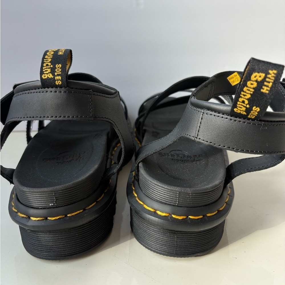 NWOT Dr. Martens Blaire Hydro Leather Sandals Size 9 Women’s - Picture 4 of 13